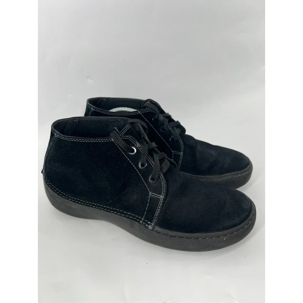 Crocs Suede Chukka Boots Mens Sz 11 Black Leather Minimalist Gorpcore Y2K Retro